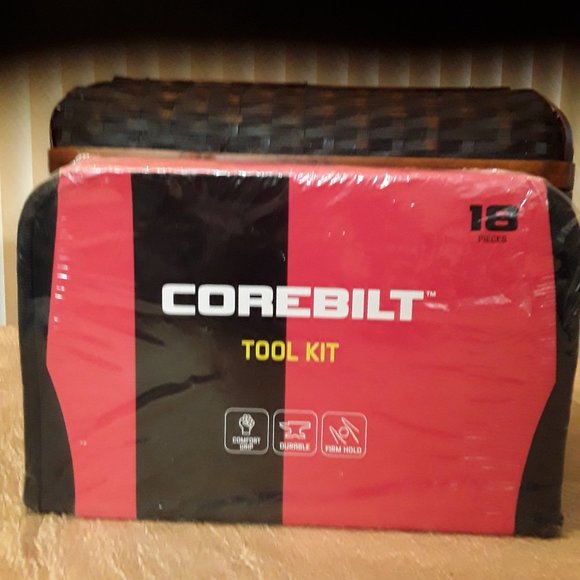 Corebilt Tool Kit 18 Pieces - Picture 2 of 3